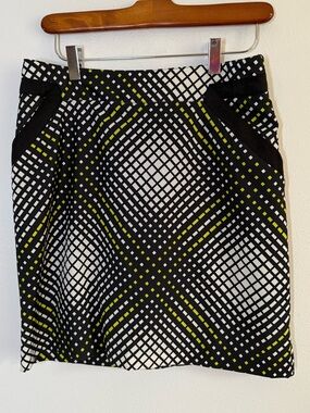 Michael Kors Geometric Mini Skirt Black White Lime A-Line Size M Golf Tennis